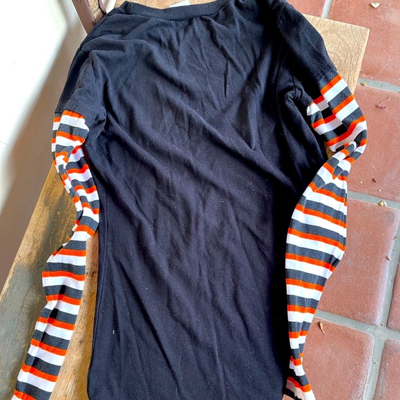 DISNEY HALLOWEEN MICKEY MOUSE Flying Witch Top S - Picture 6 of 11